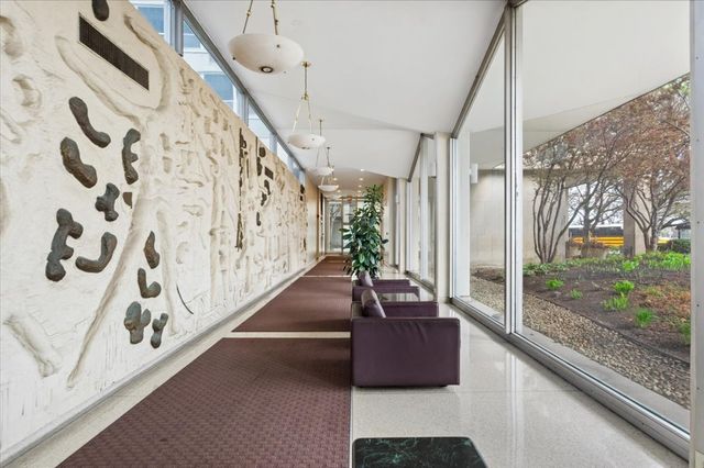3550 N LAKE SHORE Drive 1003, Chicago, IL 60657