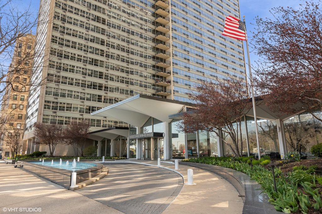 3550 N LAKE SHORE Drive 1003, Chicago, IL 60657