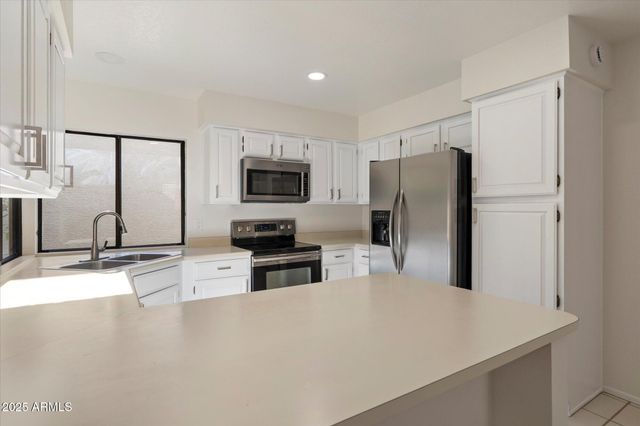 10089 E SAN SALVADOR Drive, Scottsdale, AZ 85258