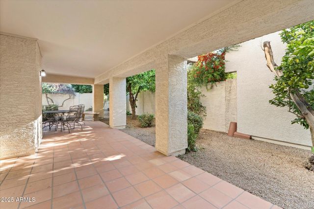 10089 E SAN SALVADOR Drive, Scottsdale, AZ 85258