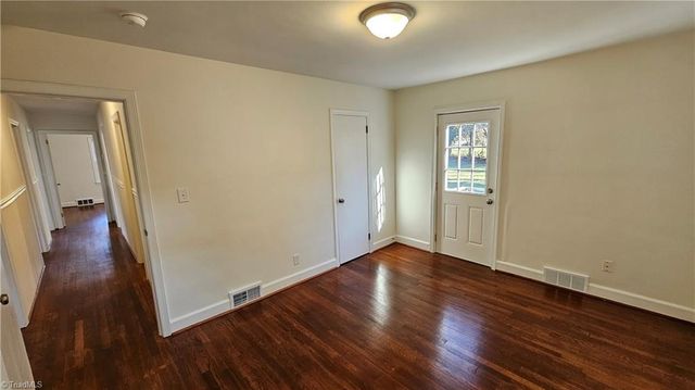 325 Stewart Road, Winston-salem, NC 27107