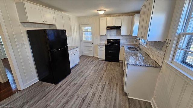 325 Stewart Road, Winston-salem, NC 27107