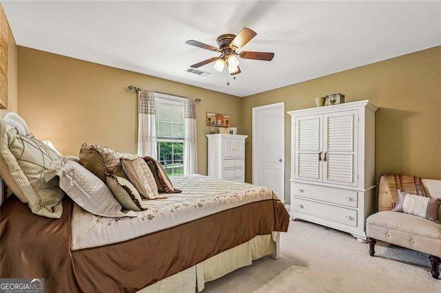 162 St Martin Drive, Suwanee, GA 30024