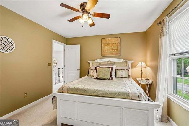 162 St Martin Drive, Suwanee, GA 30024