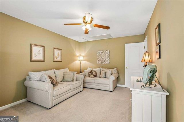 162 St Martin Drive, Suwanee, GA 30024