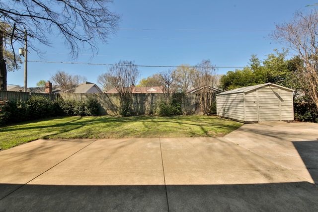 6388 BRIERGATE DR, Bartlett, TN 38134