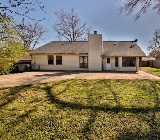 6388 BRIERGATE DR, Bartlett, TN 38134