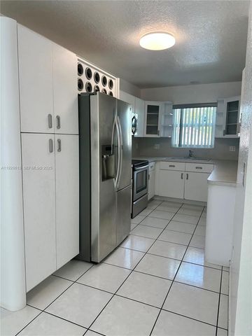 12500 SW 251st Ter, Homestead, FL 33032