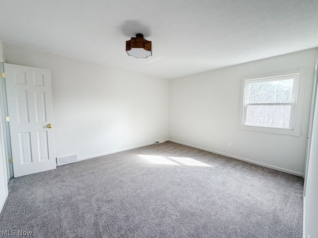 455 Barrenwood Drive, Wadsworth, OH 44281