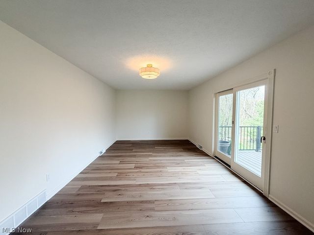 455 Barrenwood Drive, Wadsworth, OH 44281