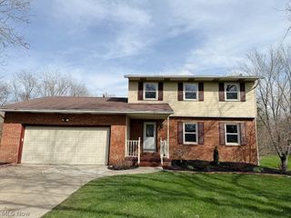455 Barrenwood Drive, Wadsworth, OH 44281