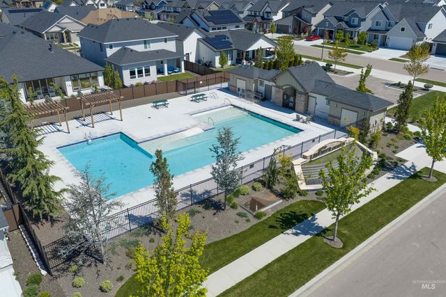 2296 E Valensole St, Meridian, ID 83642