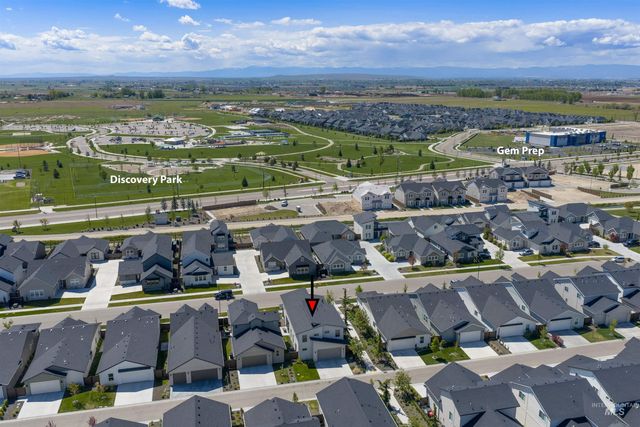 2296 E Valensole St, Meridian, ID 83642