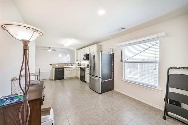 1609 Peach Dale Court, Conroe, TX 77301