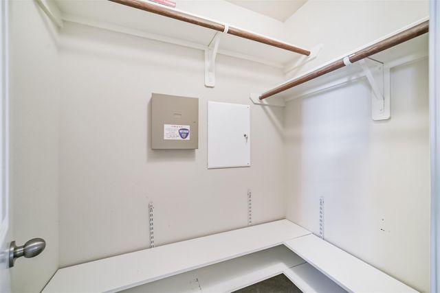 1609 Peach Dale Court, Conroe, TX 77301