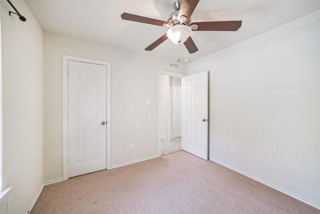 1609 Peach Dale Court, Conroe, TX 77301