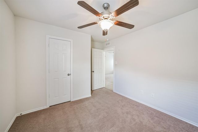 1609 Peach Dale Court, Conroe, TX 77301