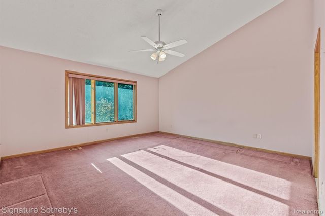 6571 Deer Ridge Drive, Independence Charter Township, MI 48348