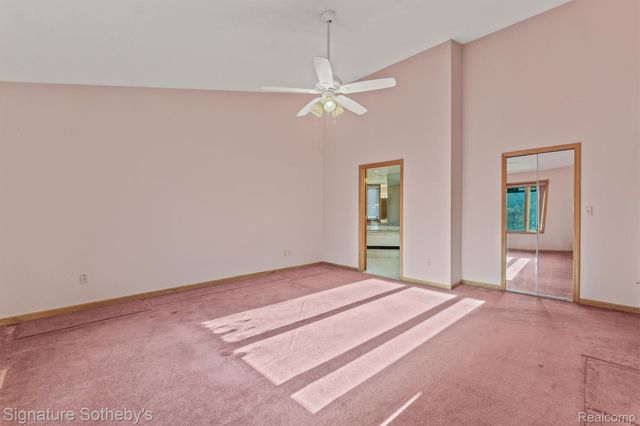 6571 Deer Ridge Drive, Independence Charter Township, MI 48348