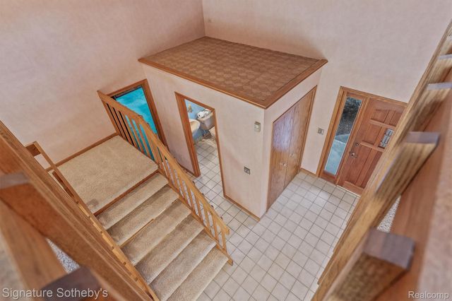 6571 Deer Ridge Drive, Independence Charter Township, MI 48348