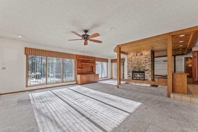 6571 Deer Ridge Drive, Independence Charter Township, MI 48348