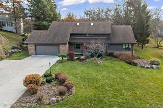 6571 Deer Ridge Drive, Independence Charter Township, MI 48348
