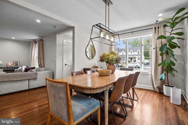 333 E BIRCH DR, Morrisville, PA 19067