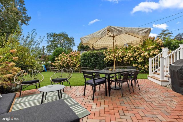 333 E BIRCH DR, Morrisville, PA 19067