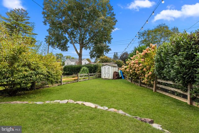 333 E BIRCH DR, Morrisville, PA 19067