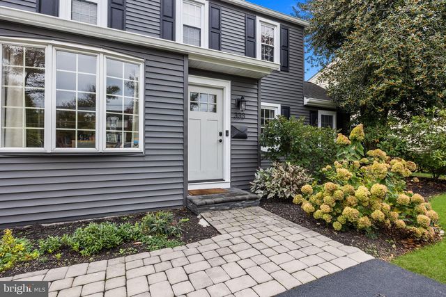 333 E BIRCH DR, Morrisville, PA 19067