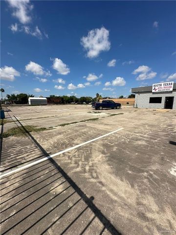 407 N Veterans Boulevard, Pharr, TX 78577