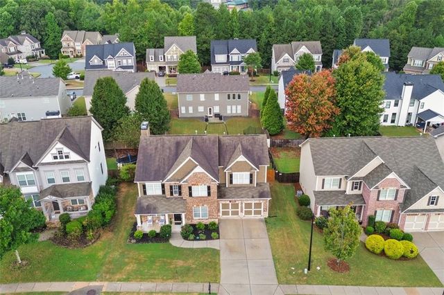 397 Royal Sunset Drive, Dallas, GA 30157