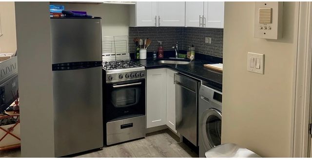 2129 N Dayton Street G1, Chicago, IL 60614