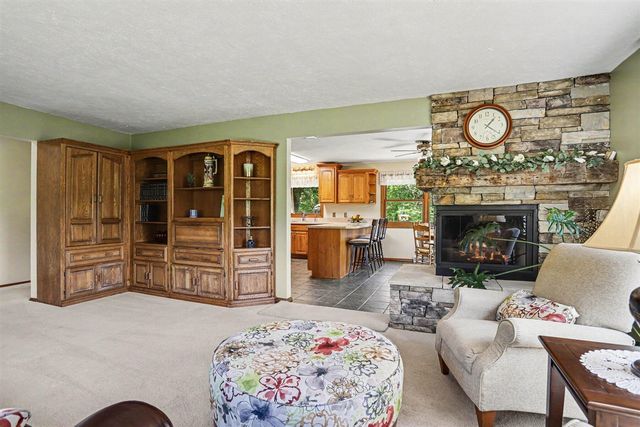 20112 13 Mile Road, Battle Creek, MI 49014
