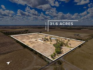 1801 County Road 470, Coupland, TX 78615