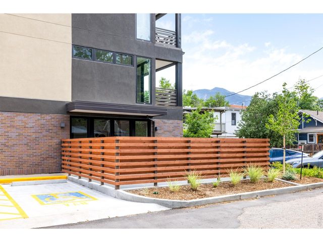 1525 Spruce St B, Boulder, CO 80302