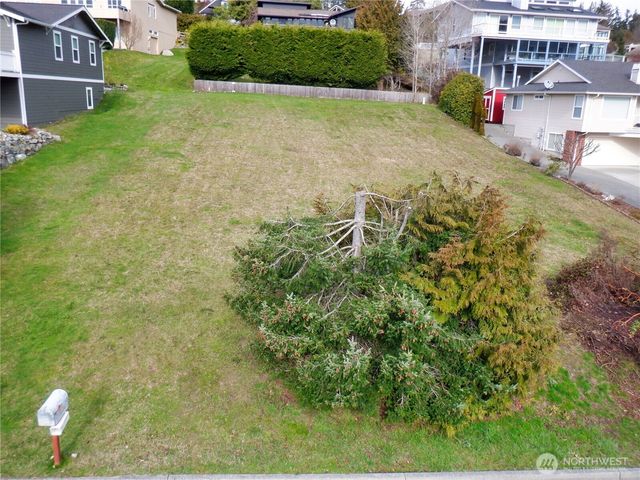 4512 Queen Ann Way, Anacortes, WA 98221