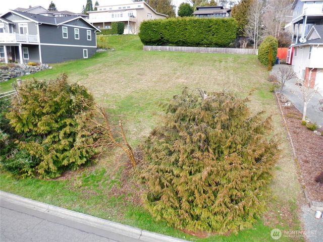 4512 Queen Ann Way, Anacortes, WA 98221