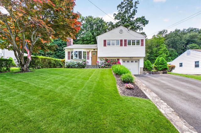 27 Meadow Road, Montrose, NY 10548