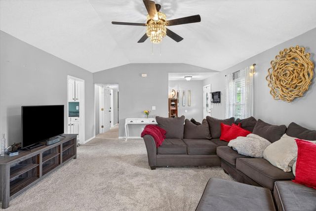 714 Glade Road, Rogersville, MO 65742