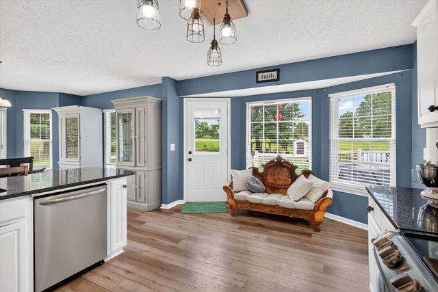 714 Glade Road, Rogersville, MO 65742