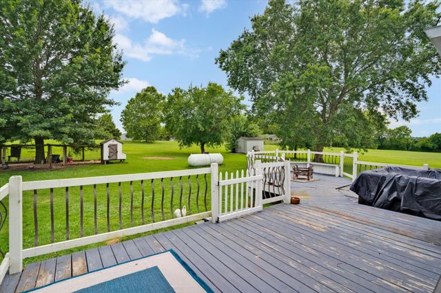 714 Glade Road, Rogersville, MO 65742
