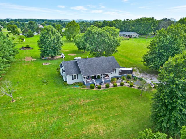714 Glade Road, Rogersville, MO 65742