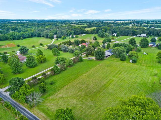 714 Glade Road, Rogersville, MO 65742