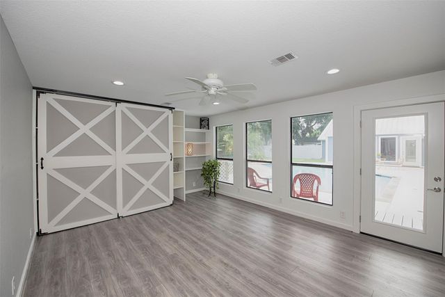 435 3rd Street, San Leon, TX 77539