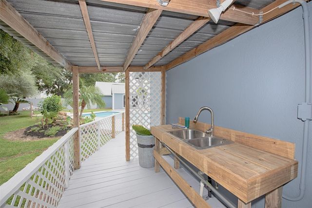 435 3rd Street, San Leon, TX 77539