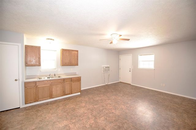 435 3rd Street, San Leon, TX 77539