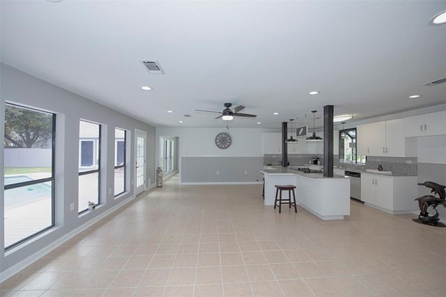 435 3rd Street, San Leon, TX 77539
