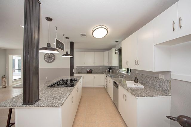 435 3rd Street, San Leon, TX 77539