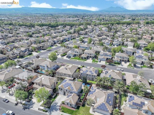 383 Stanwick St, Brentwood, CA 94513